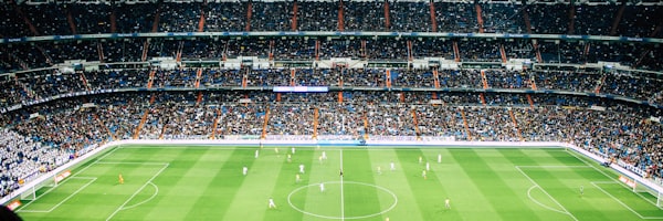 欧冠欧洲冠军联赛标志与决赛盛况