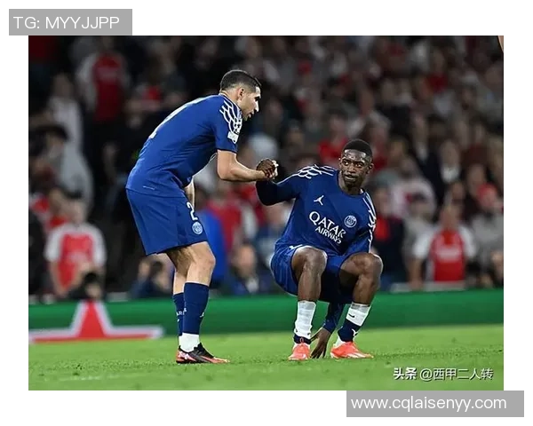 西甲激战巴黎圣日耳曼险胜里昂乌龙球成比赛转折点解析