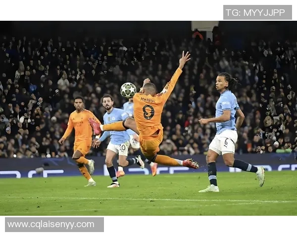 友谊赛激战利物浦与本菲卡握手言和乌龙球成比赛亮点